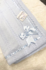 Baby blue blanket with bow