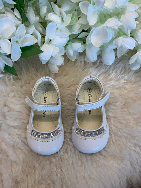 White princess shoes