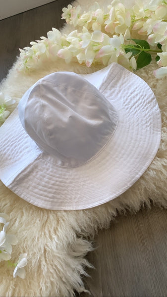 Wide brim Sunhat